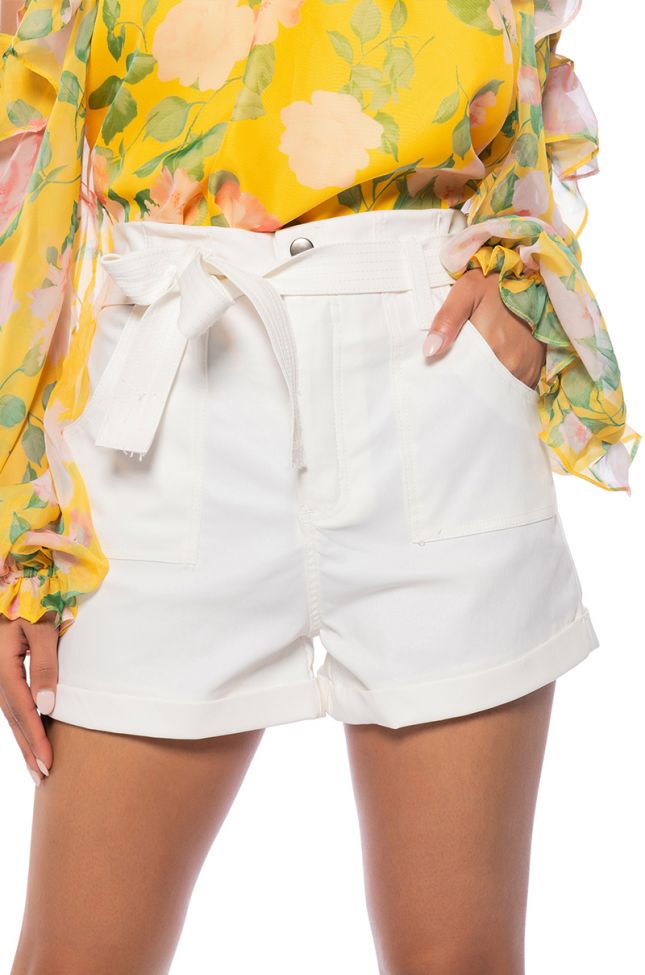 ALPHA HIGH RISE PLEATHER SHORTS IN WHITE