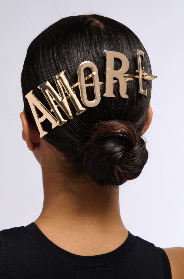 Front View Amore Hair Clips