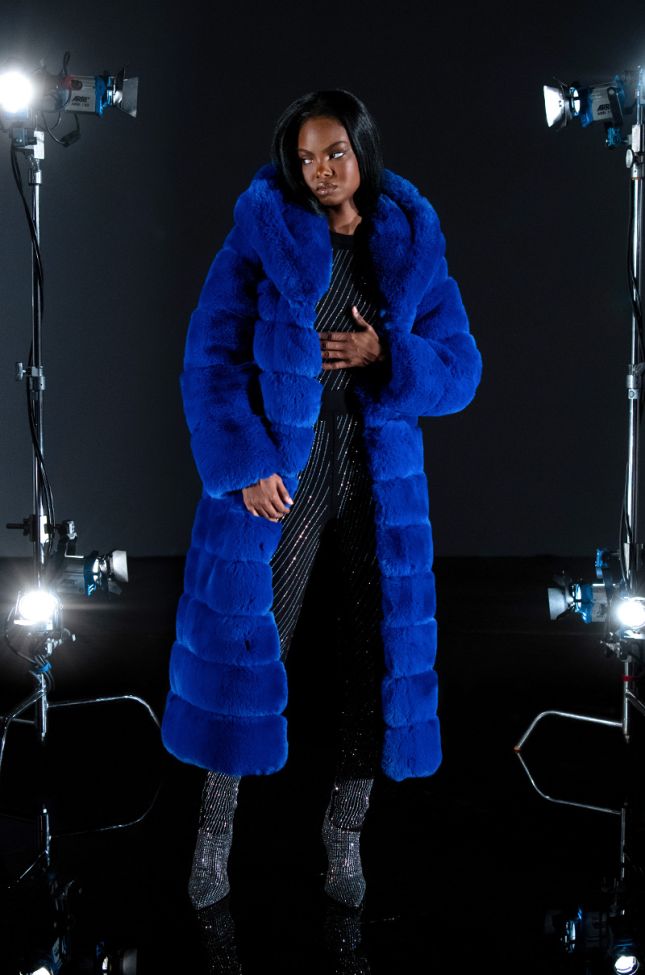 Extra View Azalea Wang Faux Fur Panel Hooded Trench In Blue