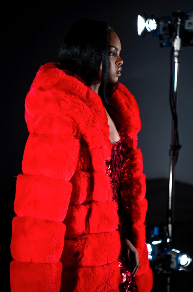 Extra View Azalea Wang Faux Fur Panel Hooded Trench In Red