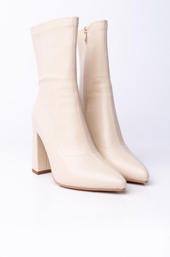 Detail View Azalea Wang Ill Be Your Day Dream Chunky Bootie In Nude in Nude