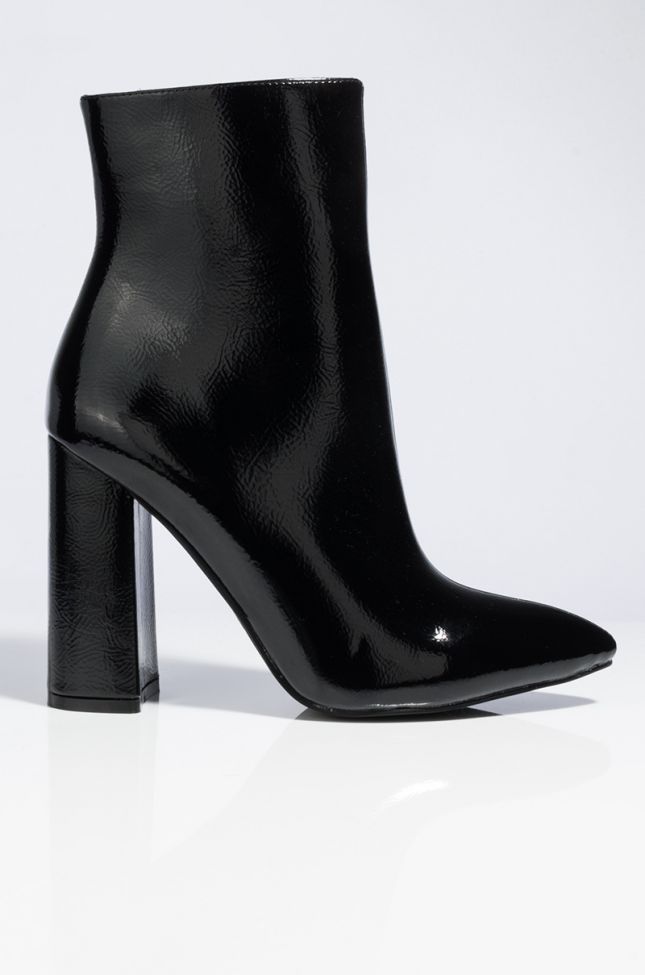Back View Azalea Wang Patent Chunky Heel Pointed Toe Bootie in Black Patent