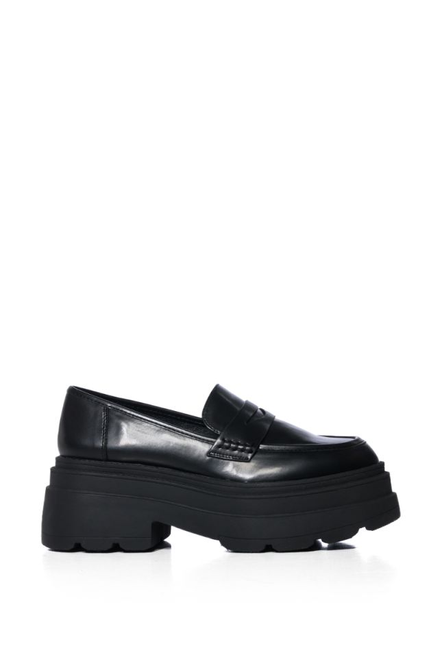 Side View Azalea Wang Pax Classic Flatform Loafer In Black