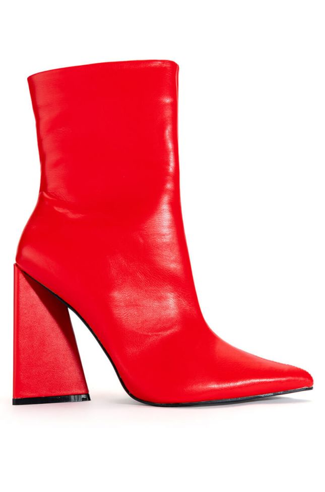 Side View Azalea Wang Simply Irresistible Chunky Pu Bootie In Red