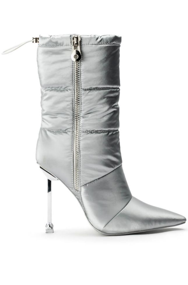 Side View Azalea Wang Stepping Out Stiletto Puffer Bootie In Silver