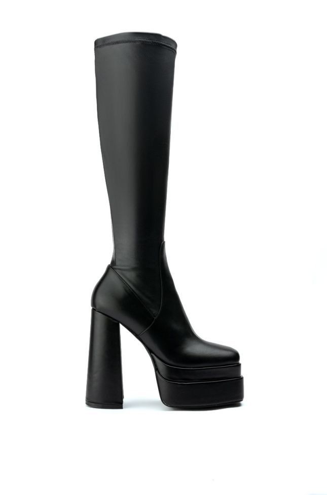 Side View Azalea Wang To The Max Chunky Stretch Boot In Black