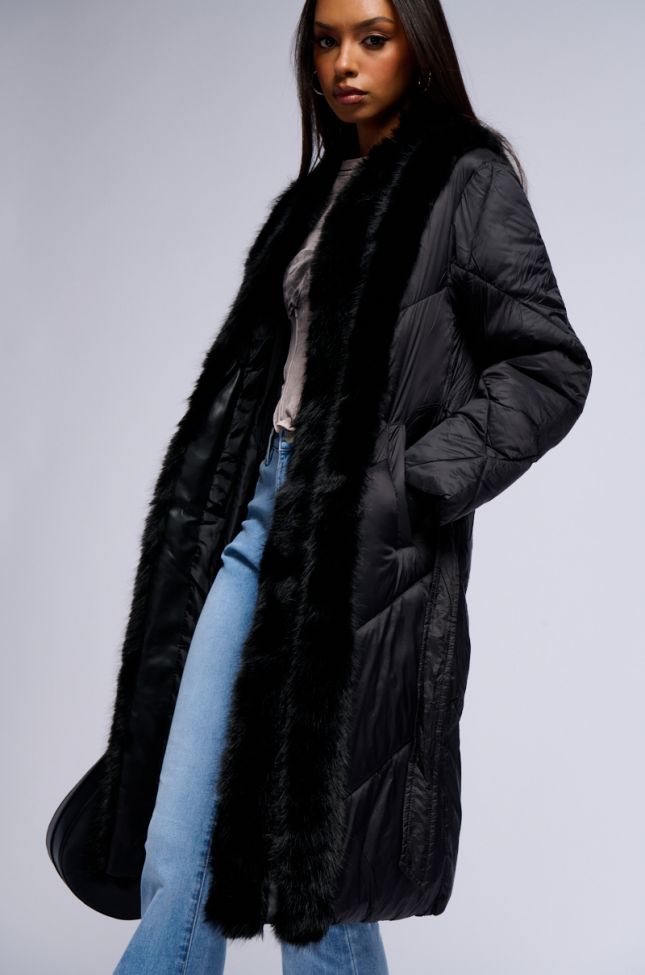 Side View Babbs Puffer Coat With Faux Fur Trim In Black
