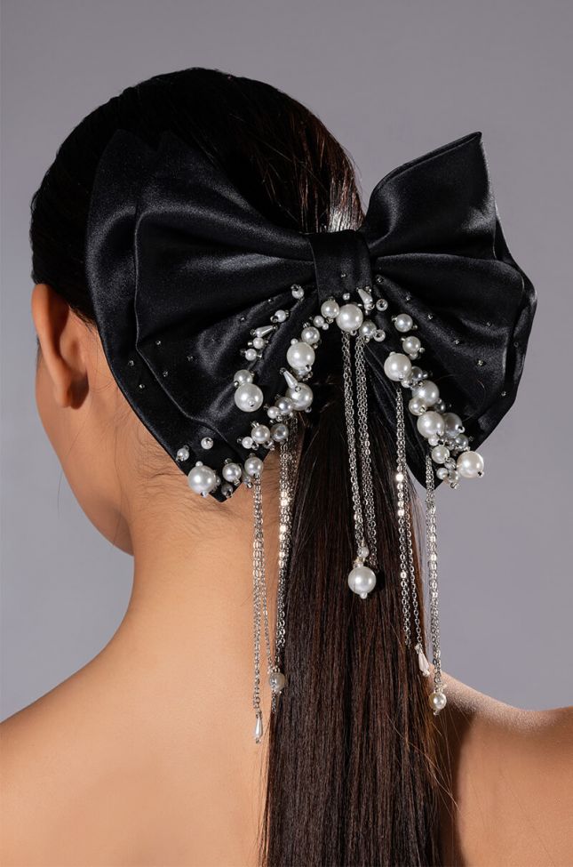 CHLOE BIG EMBELLISHED BOW WITH CASCADING CHAINS