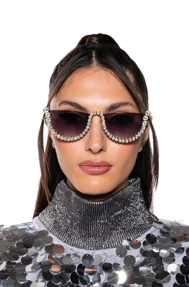 Side View Classy Bling Sunglasses