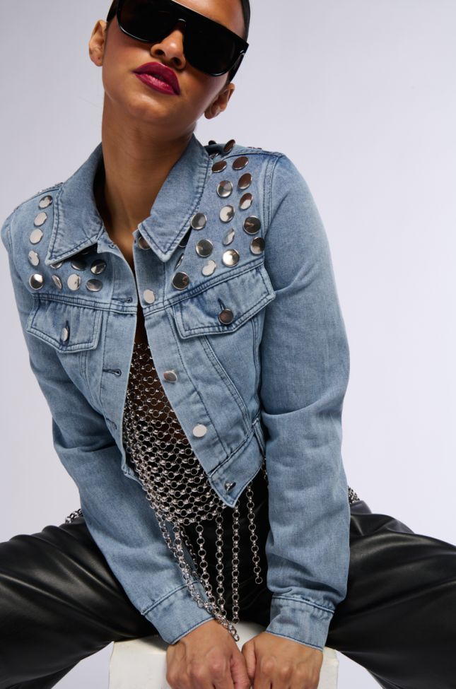 Side View Cropped Denim Jacket With Circle Studs