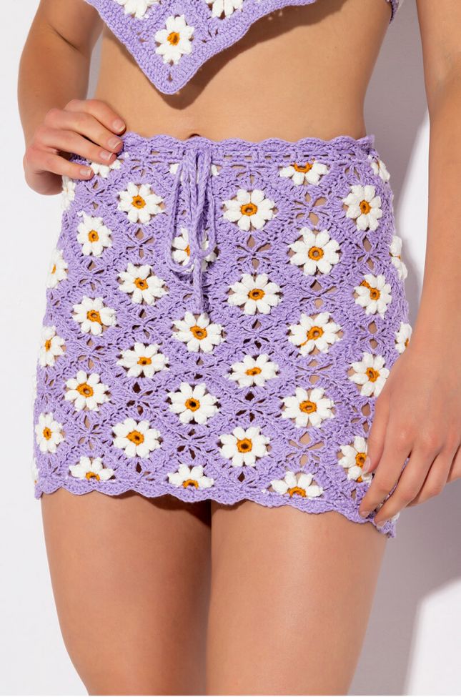 Side View Daisy Baby Crochet Mini Skirt