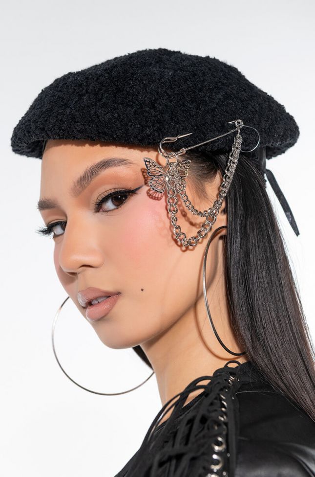 Front View Evelyn Teddy Beret With Chain Pin