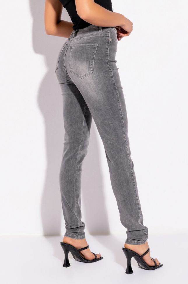 Side View Flex-fit High Waisted Super Stretchy Skinny Jeans
