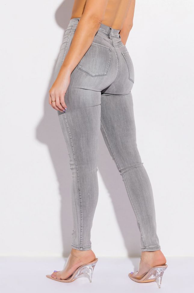 Side View Flex-fit High Waisted Super Stretchy Skinny Jeans