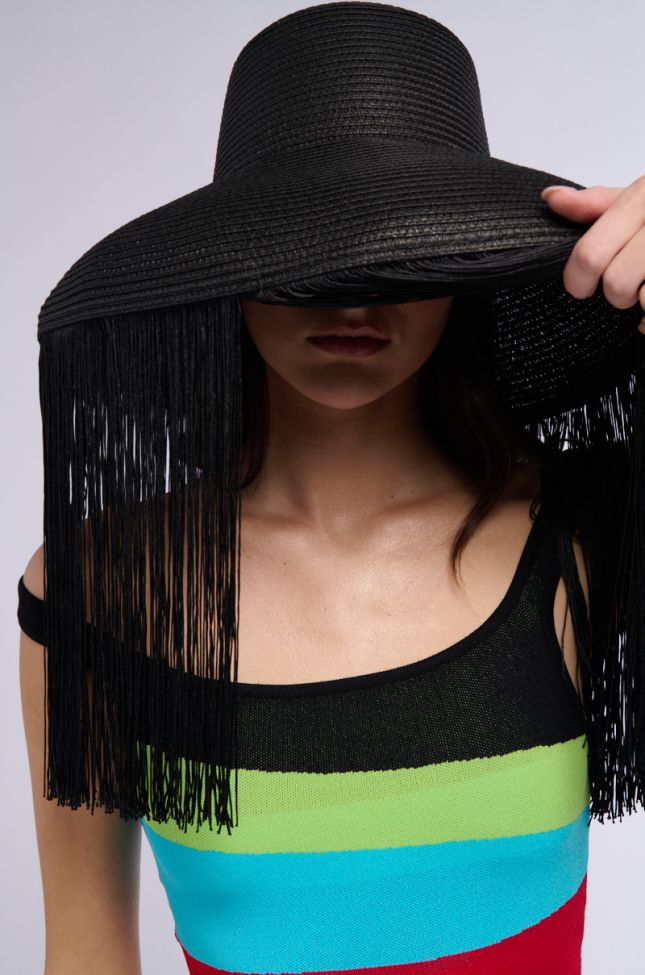 Side View Fringed Glory Hat