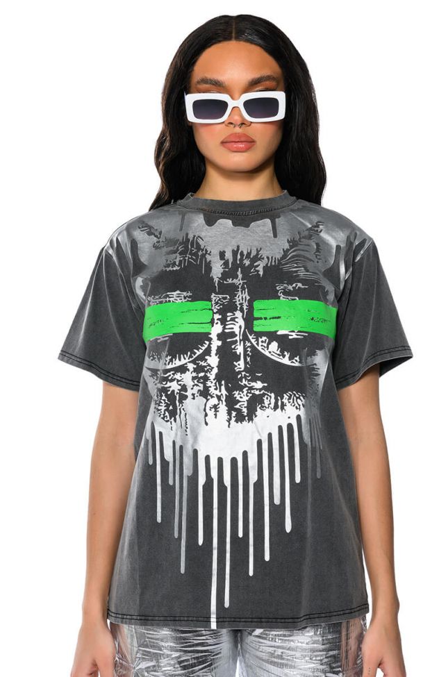 Front View Graphic Oversized T-shirt