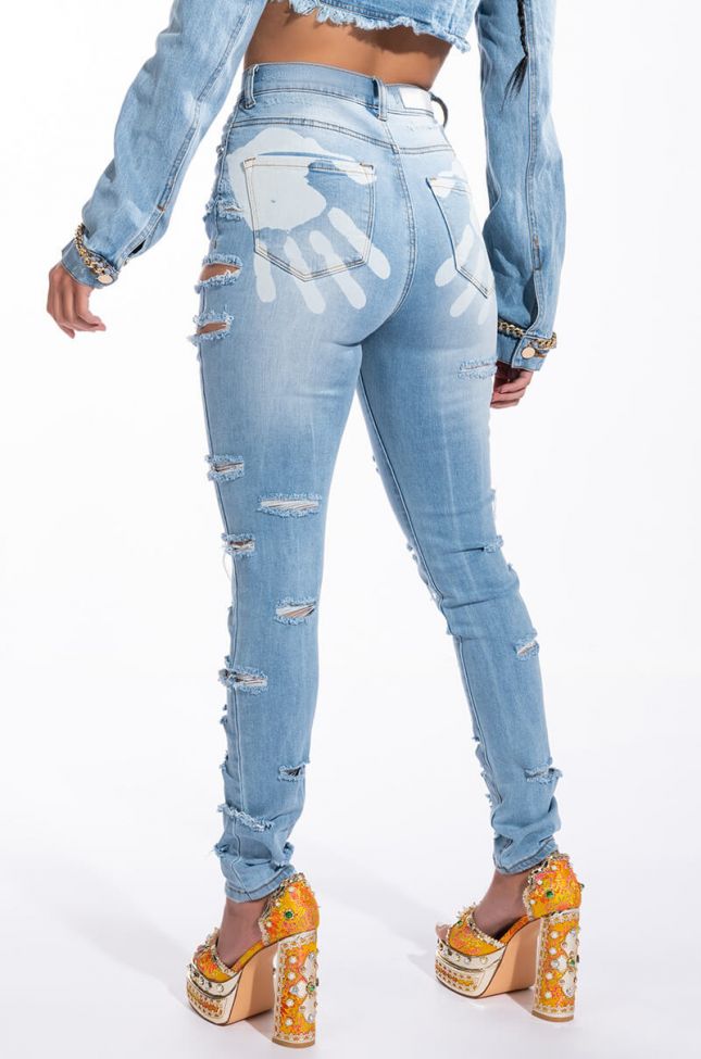 HANDS TO YOURSELF DISTRESSED SKINNY JEAN