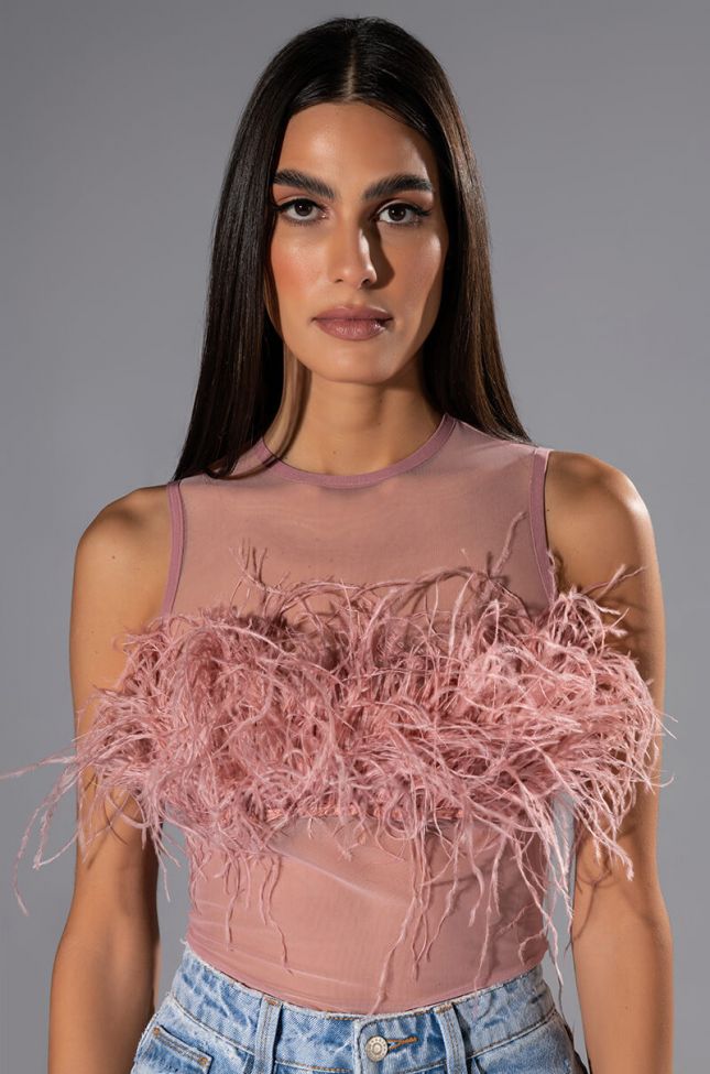 HAPPILY EVER AFTER SLEEVELESS FEATHER TOP IN BLUSH