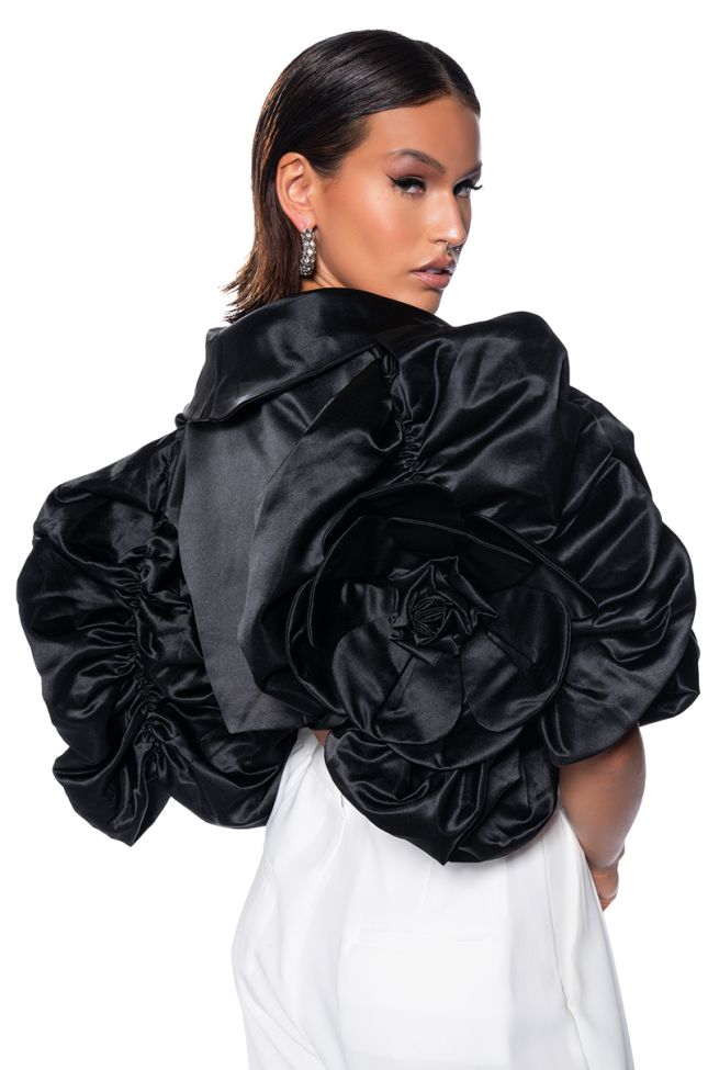 Side View Holiday Party Scrunched Sleeve Bolero