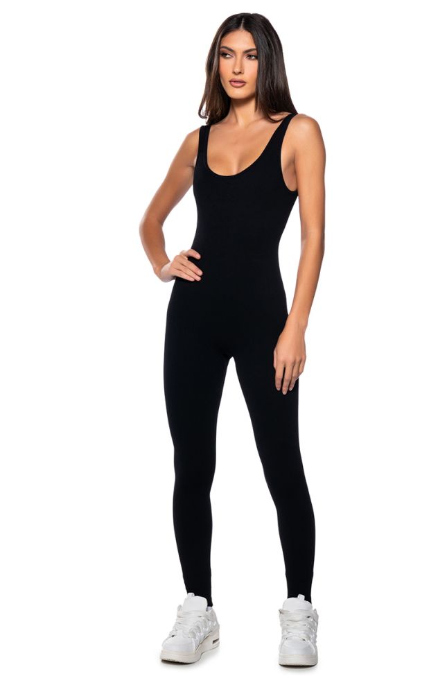 Front View Hot Girl Walk Sleeveless Catsuit In Black