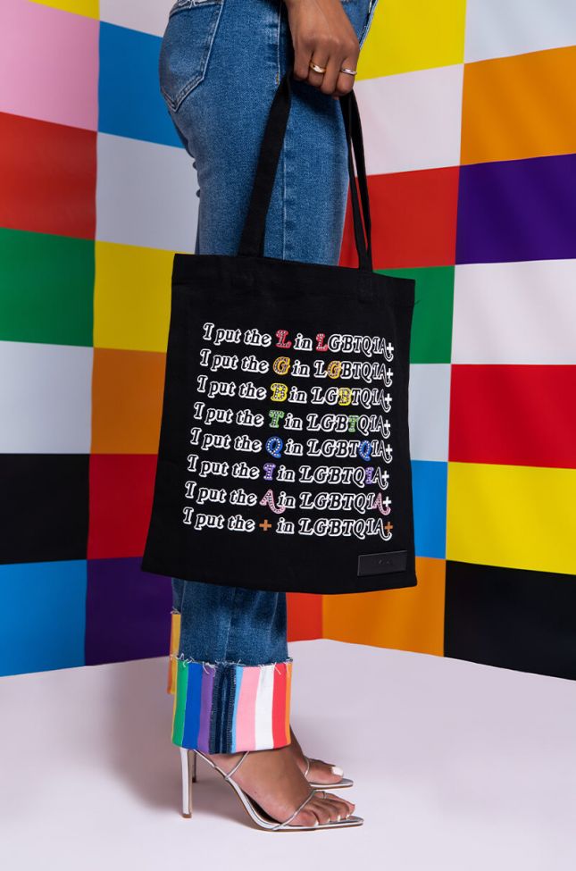 Front View I Am Me Lgbtqia Oversized Canvas Tote