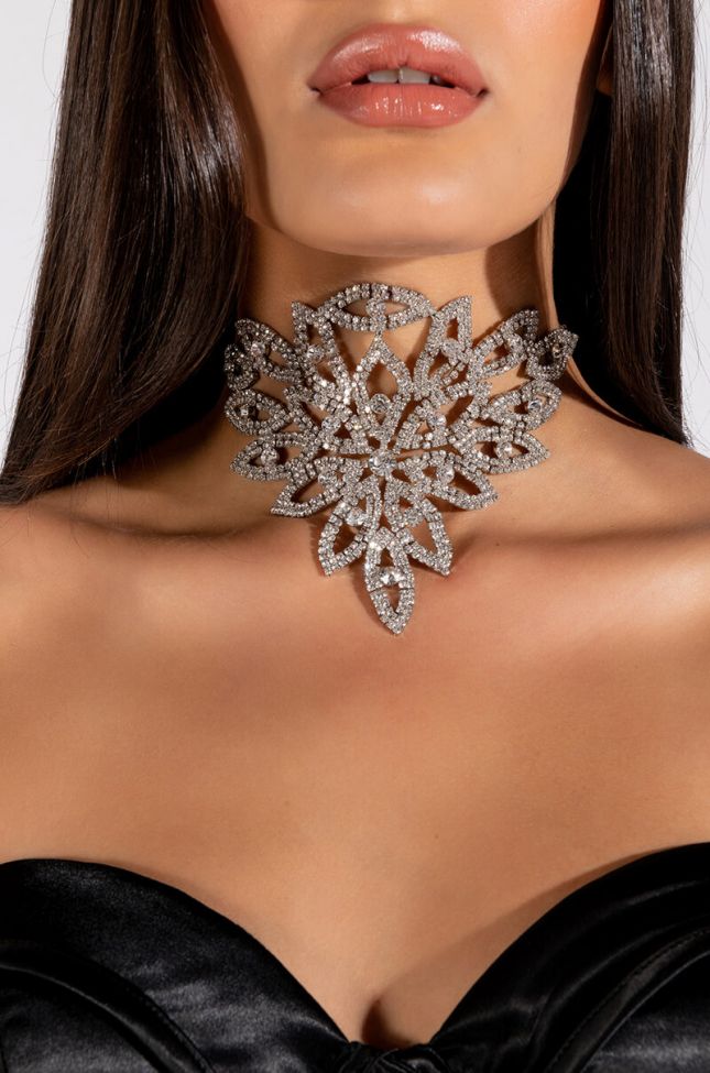 Front View Icy Neck Brace Choker