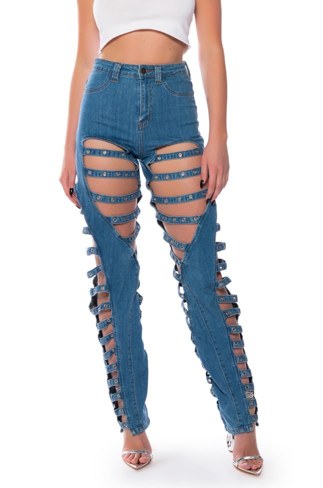 IN LOVE WITH THE DEVIL CUTOUT STRAIGHT LEG JEANS IN BLUE