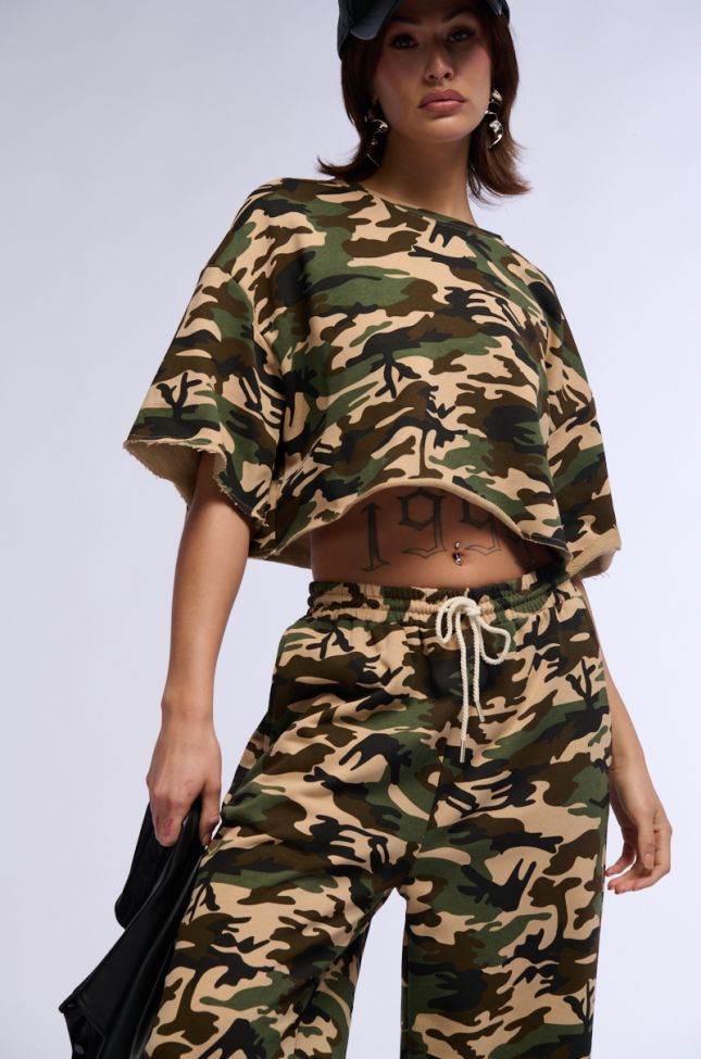 Front View Lift Me Up Short Sleeve Camo Cropped Shirt