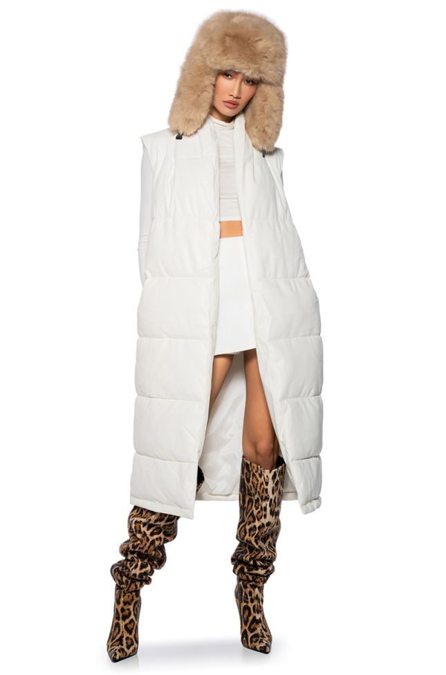 Front View Long Puffer Vest With Belt In White