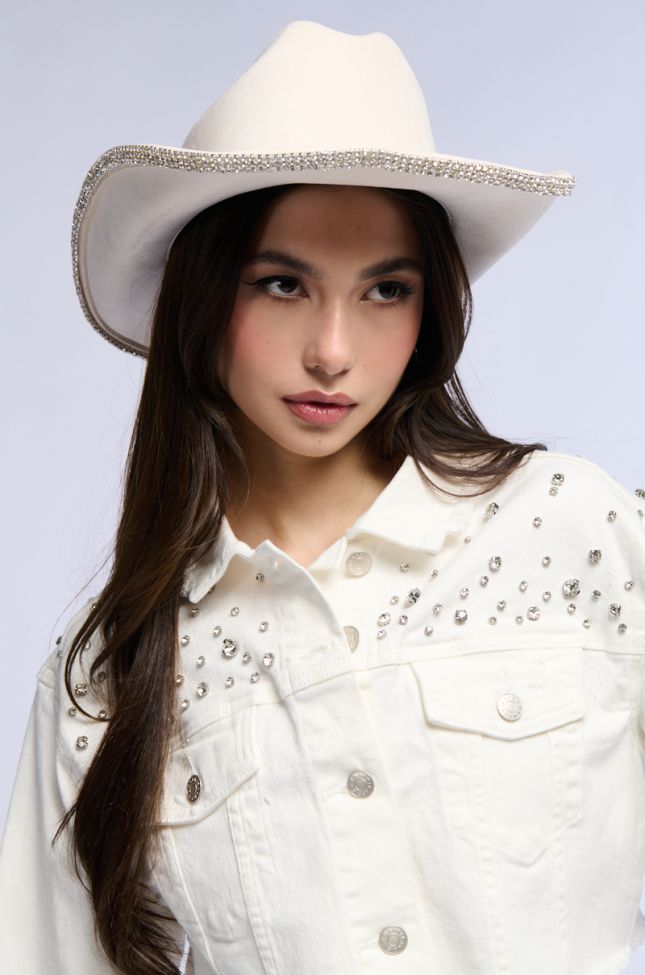 Front View Lover Girl Cowboy Hat