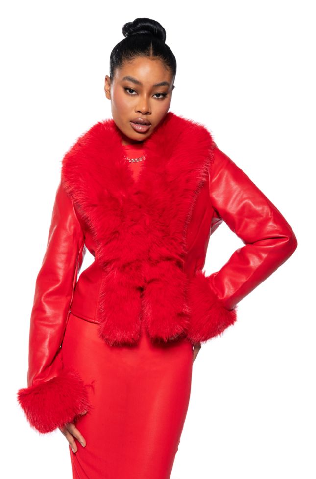 Side View Luna Crop Jacket With Fur Collar In Red