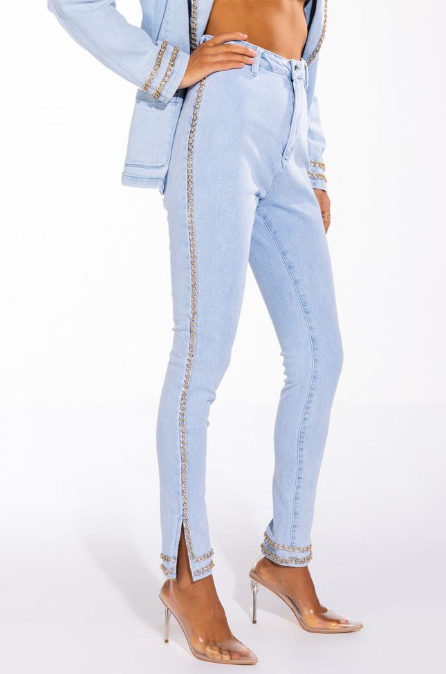 Front View Me Myself And I Chain Detail Skinny Jean