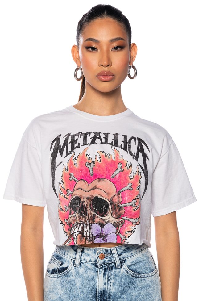 Front View Metallica Floral Skull Cropped T Shirt