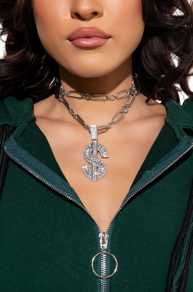 Front View Money And Big Moves Pu Choker