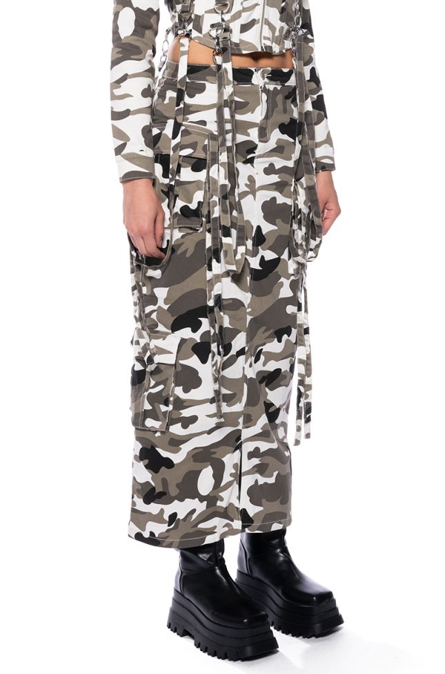 NOT ABOUT IT CAMO CARGO MAXI SKIRT