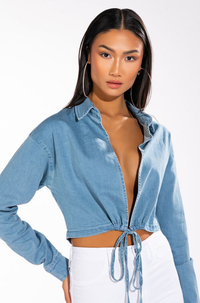 OFF DUTY CROPPED LONG SLEEVE CHAMBRAY BLOUSE