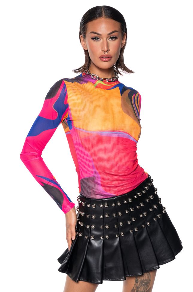 Front View Profiles Abstract Mesh Top