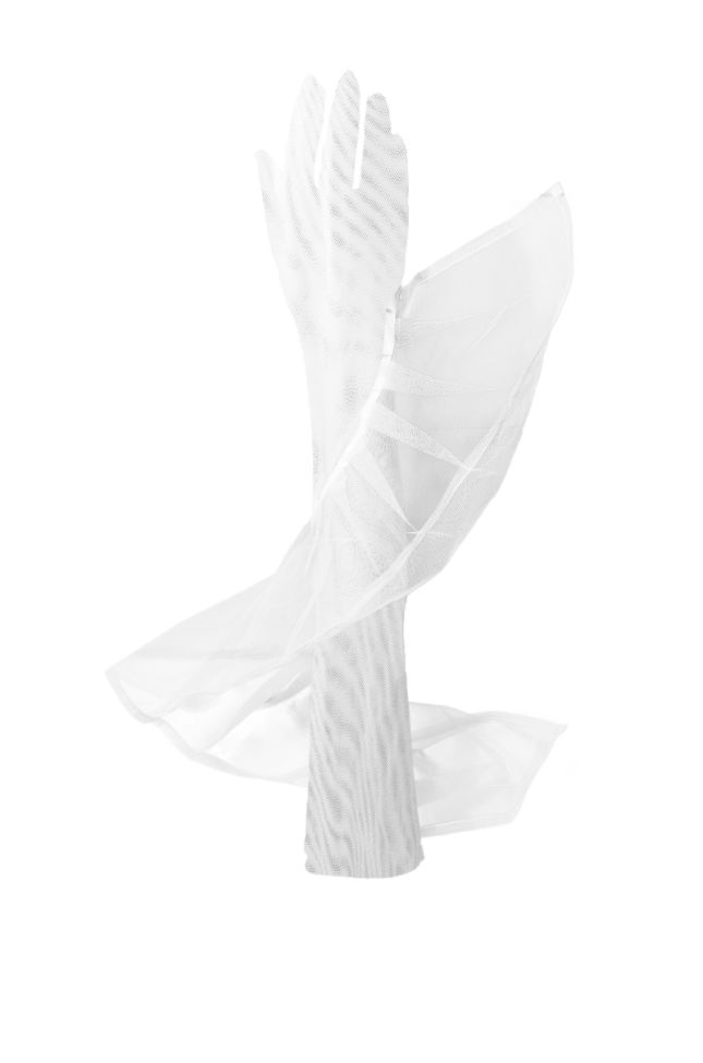 Side View Ruffle Avant Evening Glove In White
