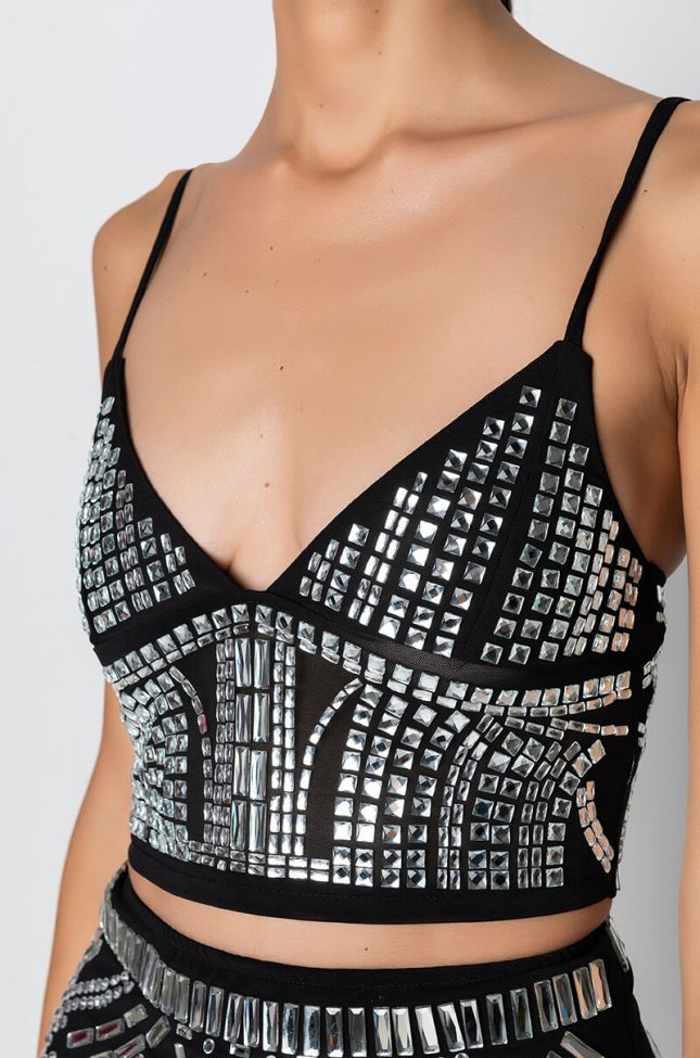 Extra View Run The World Embellished Crop Top