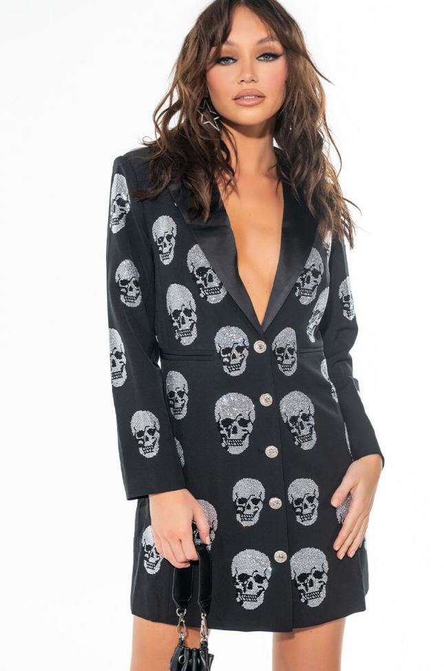 Front View Serving Looks In This Fashion Blazer With Rhinestone Skulls