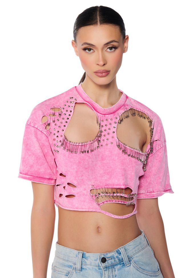 Front View Sid Distressed Studded Short Sleeve T Shirt In Pink