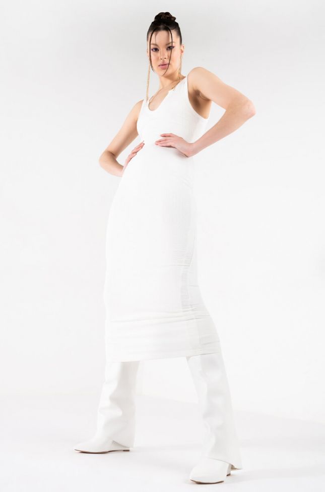 Detail View Smoothed Out Ribbed Double Layer Midi Dress