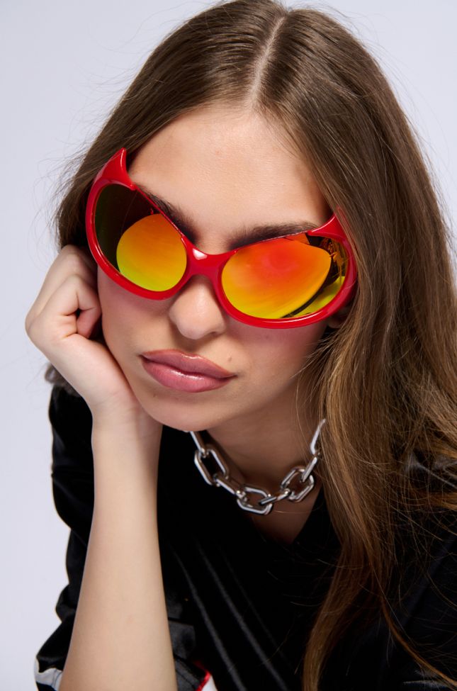 Front View Spicy Moments Sunglasses