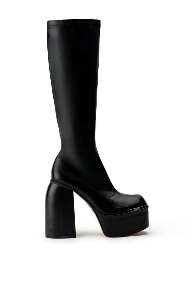 Side View Strength Stretch Chunky Boot In Black