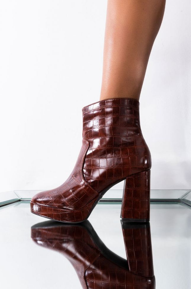 Front View Surprise Me Chunky Bootie in Cognac