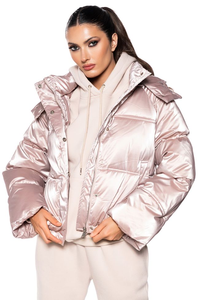 Front View That Glow Metallic Puffer Jacket In Pink