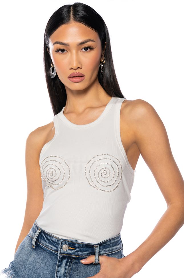 TWIST AND SHOUT EMBELLISHED TANK TOP IN WHITE