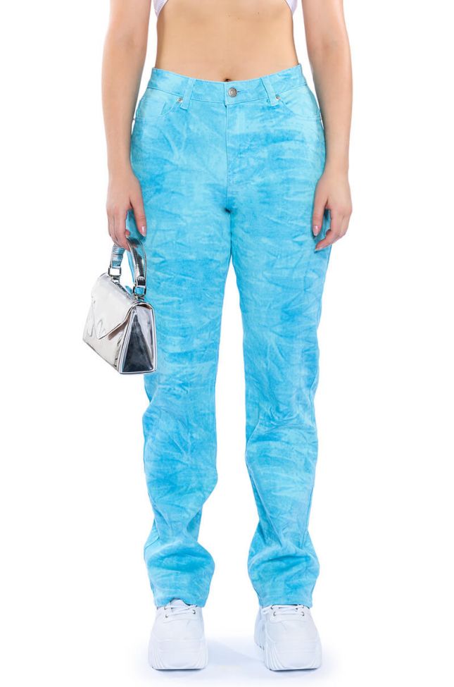 UP IN THE CLOUDS HIGH RISE RELAXED FIT JEANS