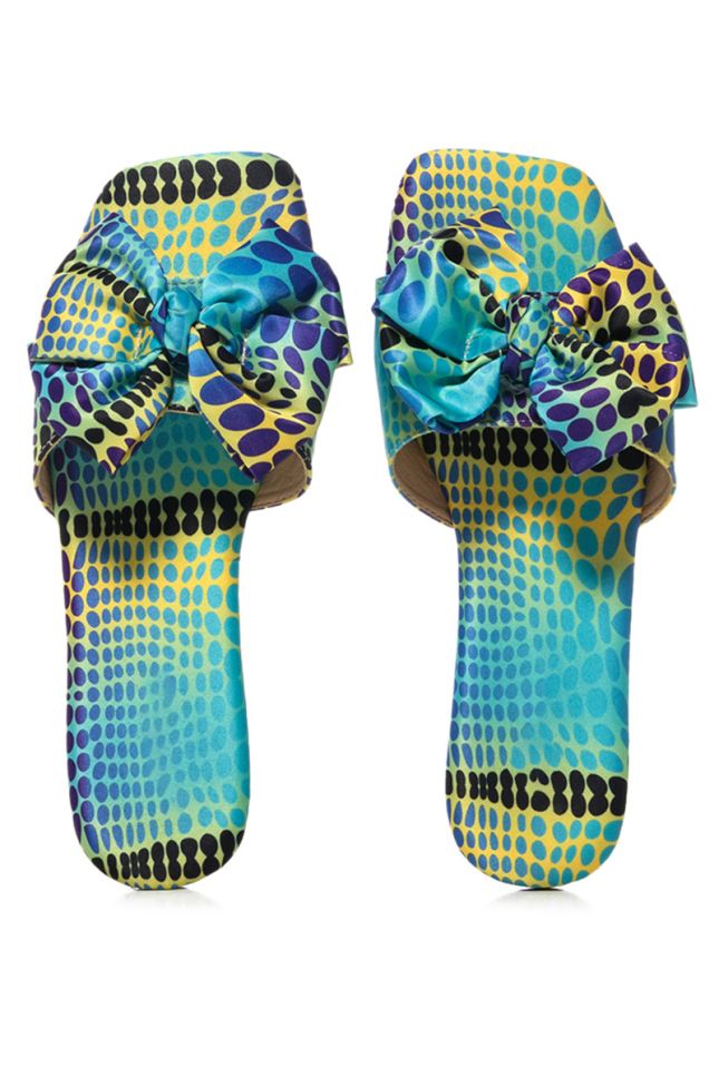 Side View Vacation Mode Flat Bow Sandal In Blue Multi