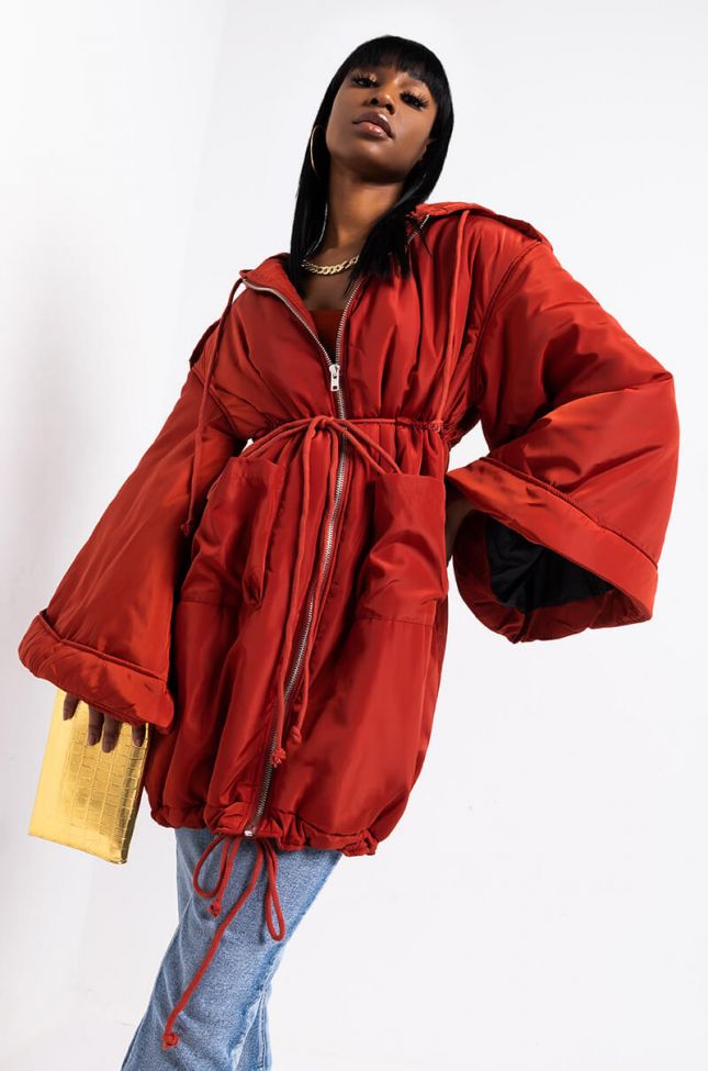 Side View Wam Bam Wide Sleeved Puffer in Rust